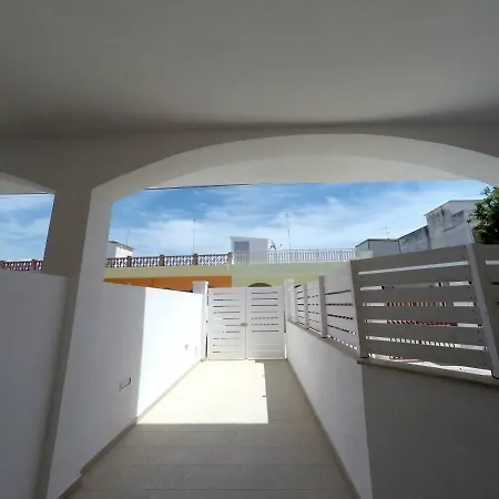 Casa Vacanze Coralloholiday Guest house *