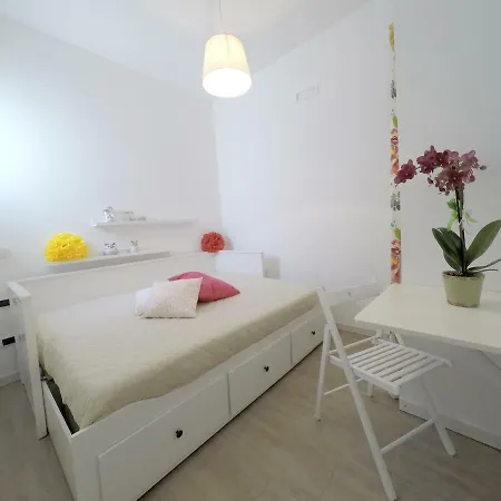 Guest house Casa Vacanze Coralloholiday Torre Lapillo