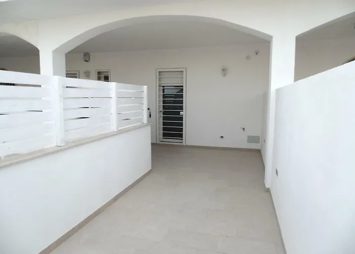 Casa Vacanze Coralloholiday Konukevi *